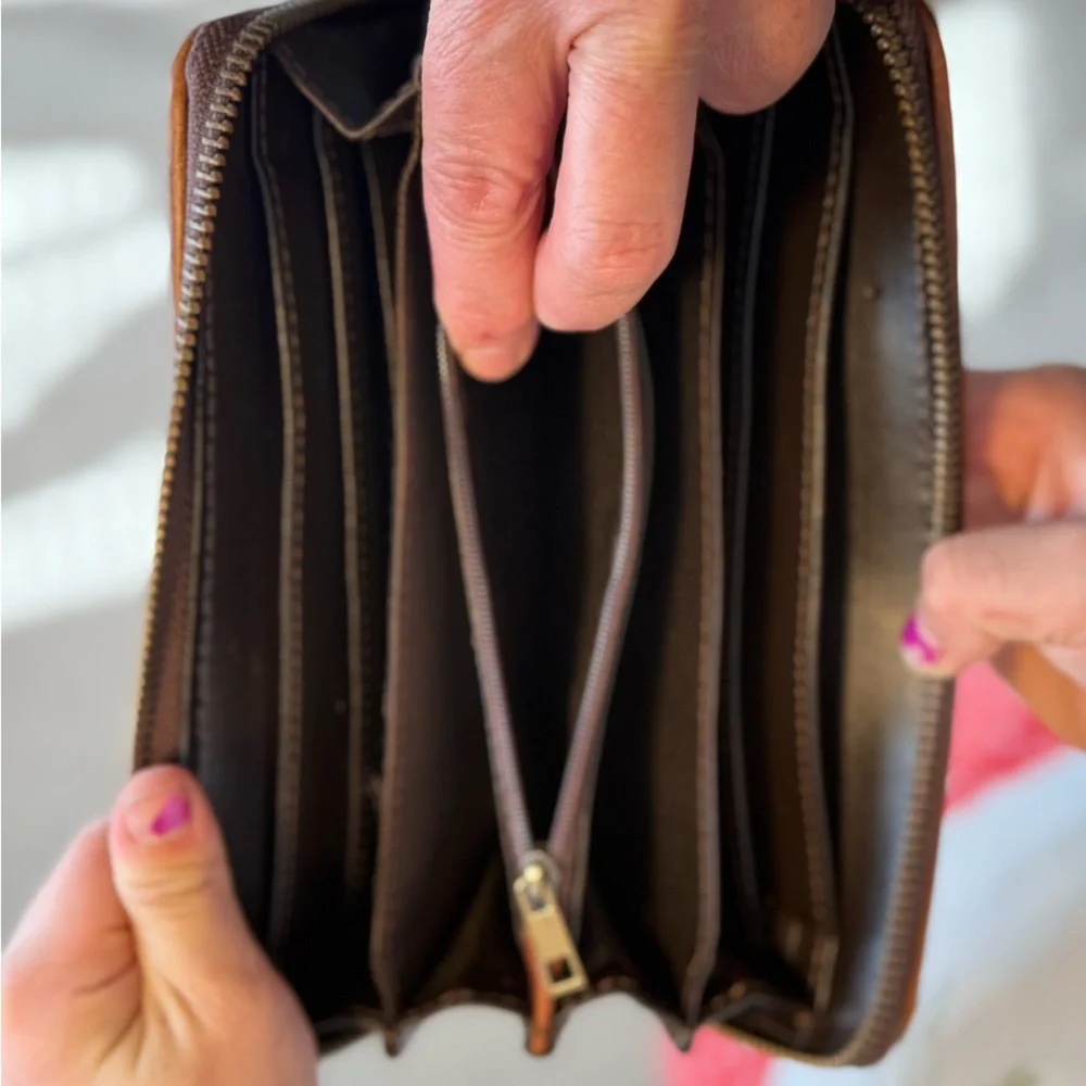 ARIAT Blanket Wallet - Picture 11 of 12